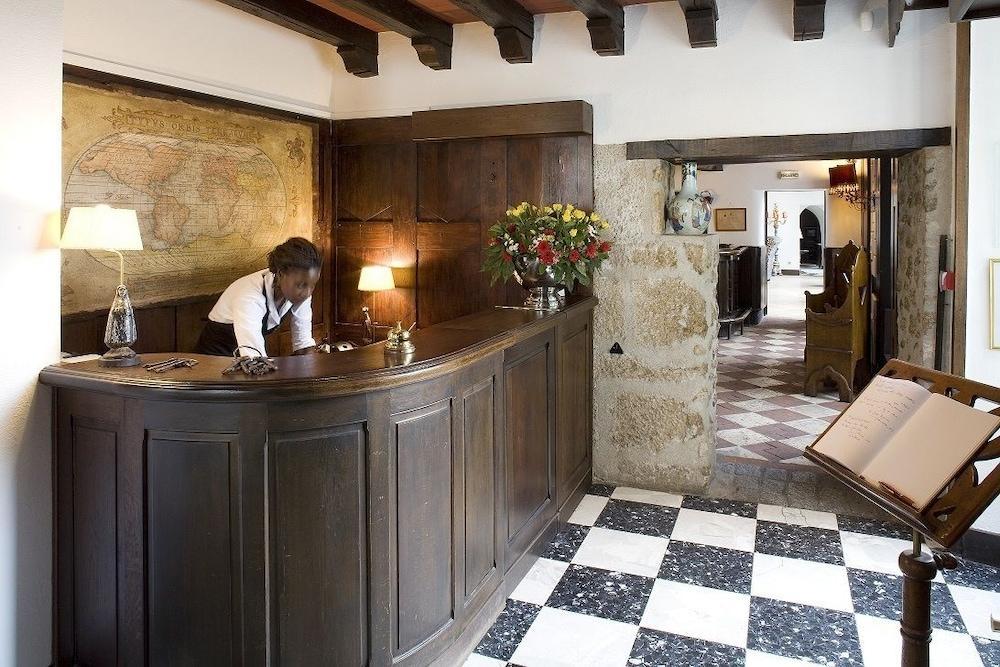 Grand Hotel De L'Abbaye Beaugency Bagian luar foto