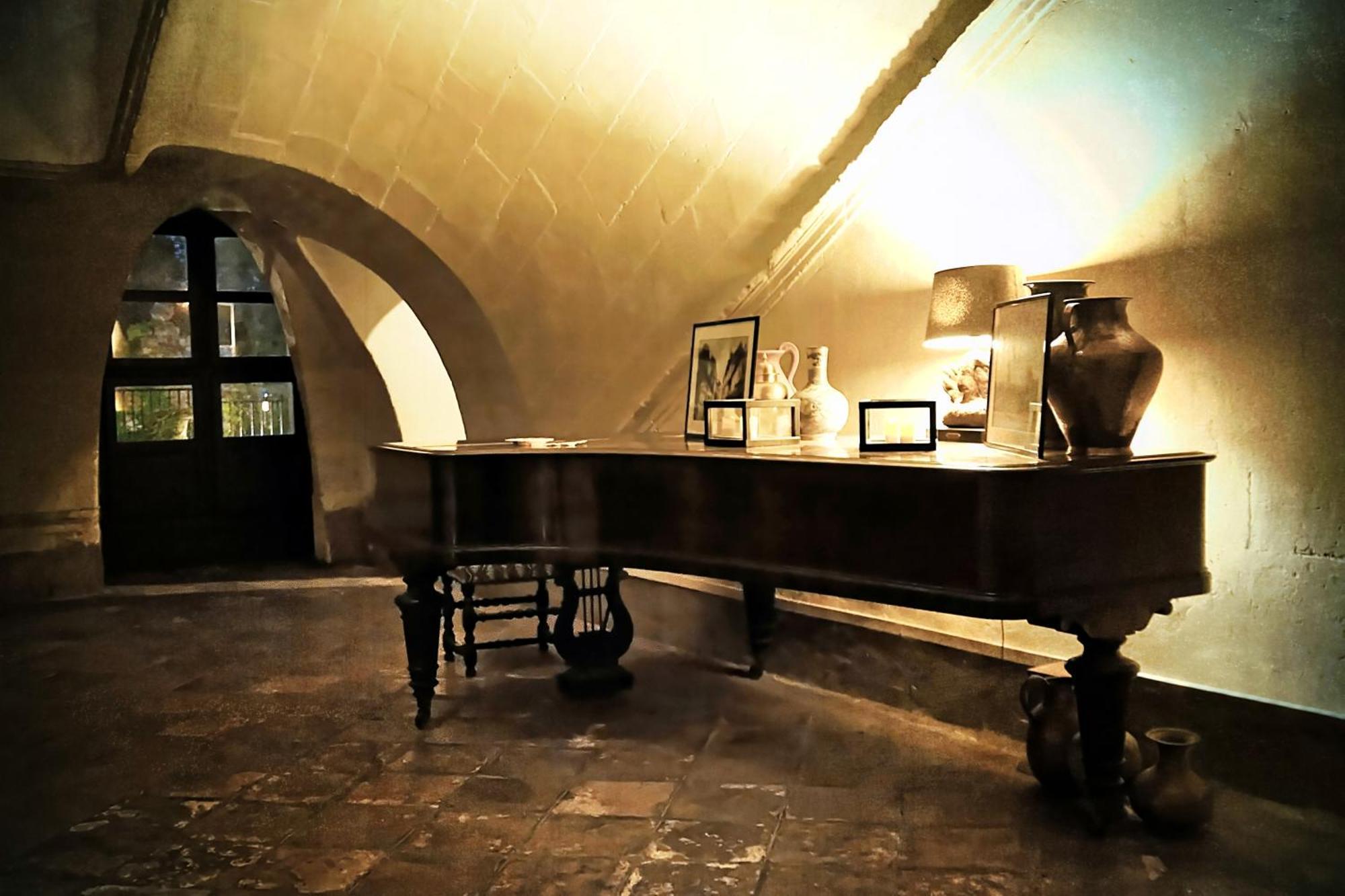 Grand Hotel De L'Abbaye Beaugency Bagian luar foto