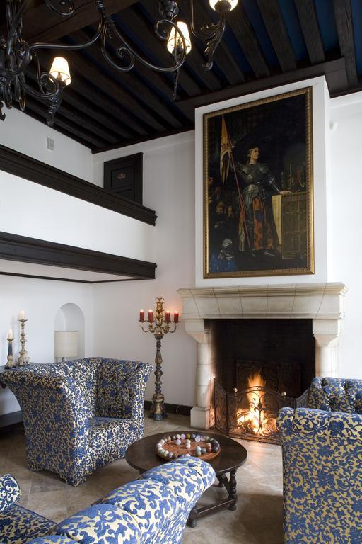 Grand Hotel De L'Abbaye Beaugency Bagian luar foto