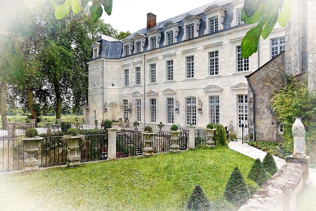 Grand Hotel De L'Abbaye Beaugency Bagian luar foto